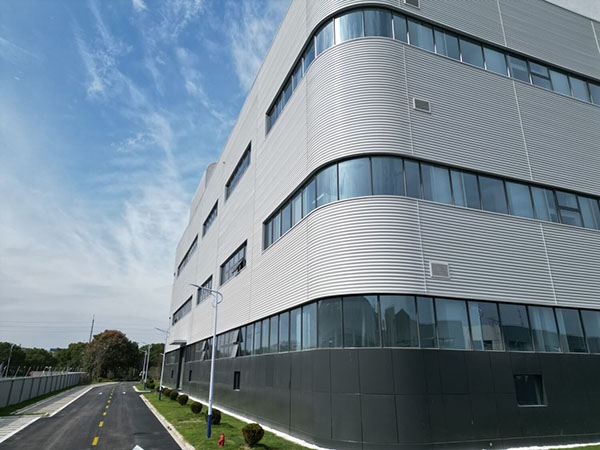 上海泰铂科技智能工厂